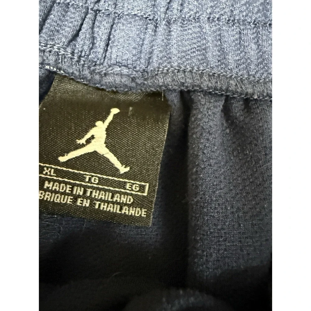 Jordan Shorts Mens XL Navy Blue Jumpman Basketball Athletic Mesh